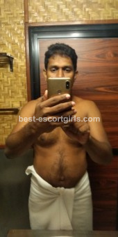 Colombo escort boy