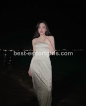 Escort Model Indonesia Saskiaaa